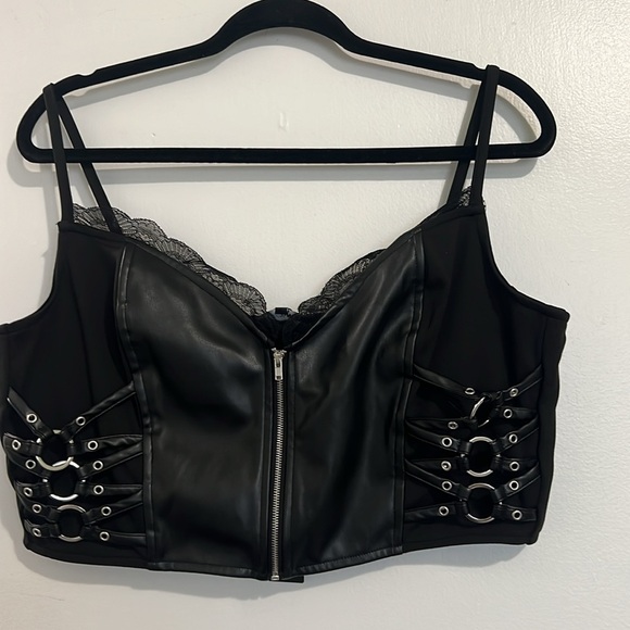 Fashion Nova Black Corset Top - Picture 3 of 8